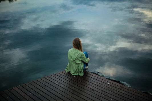 7 Best Essential Oils to Chill Out Anxiety (Because Life Is Hard Enough!)
