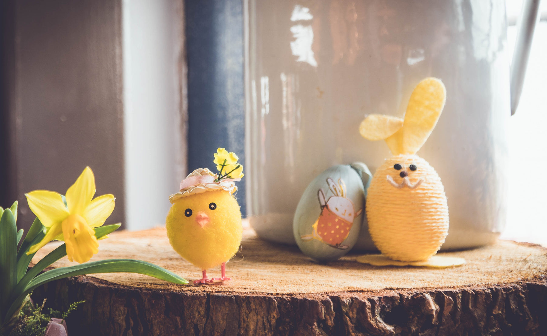 Celebrating Easter with Delune: Uplifting Essential Oils for a Joyful Easter Sunday